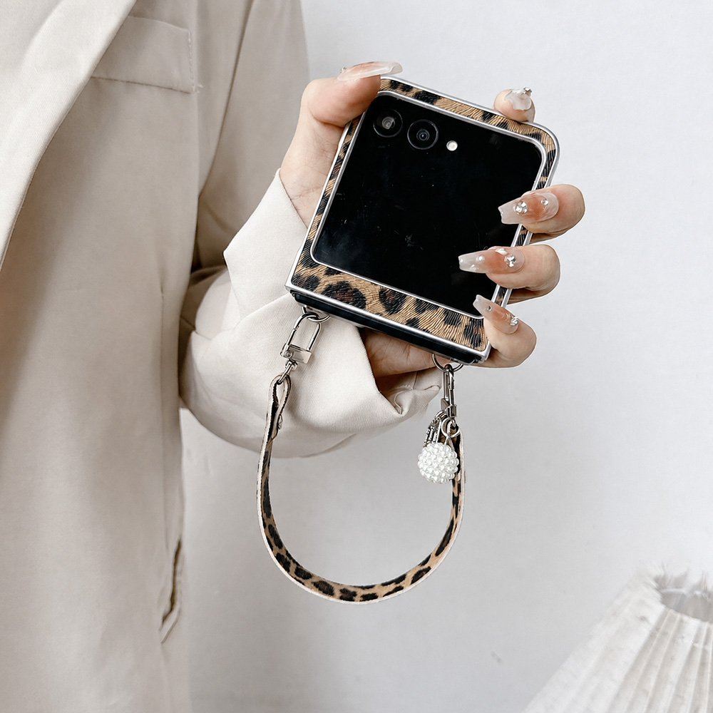 Leopard Print Folding Flip Pho - Phone Accessories Design 评论和价格